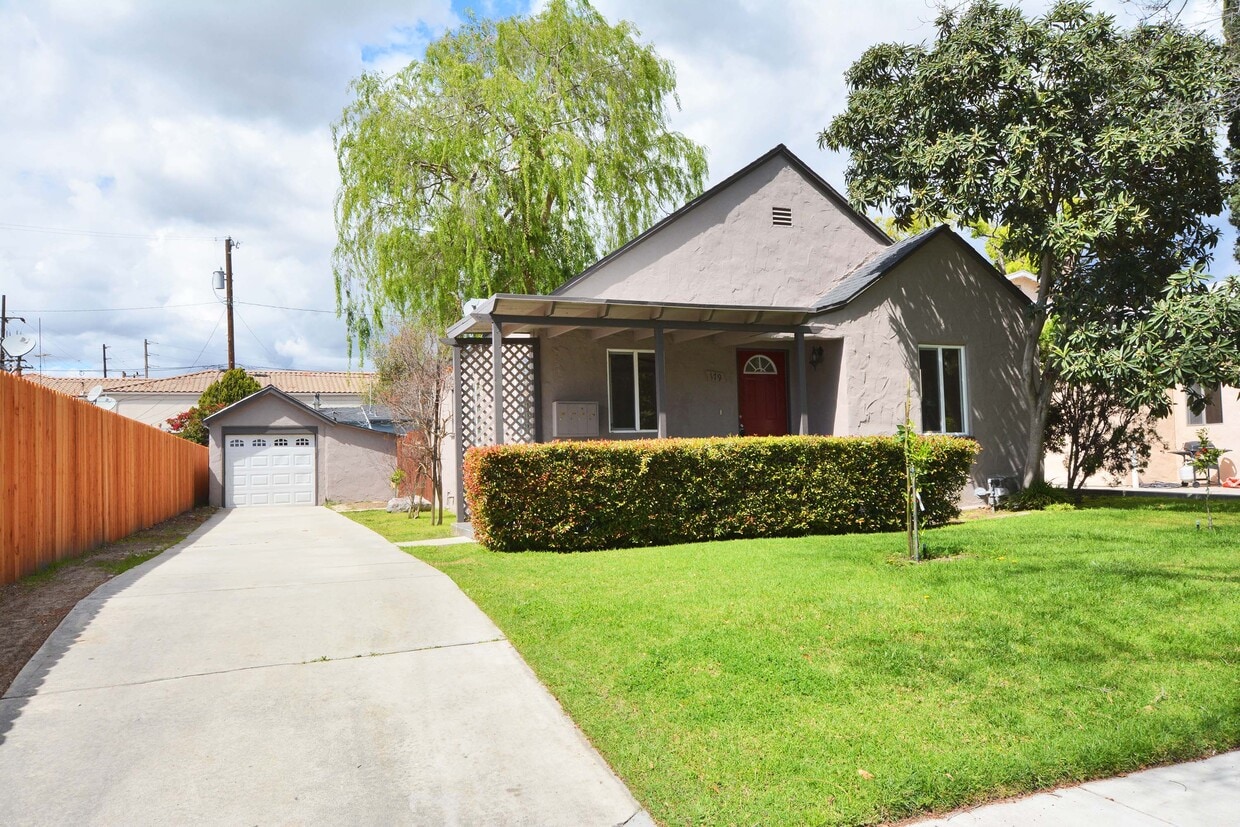 Primary Photo - 179 W Spazier Ave