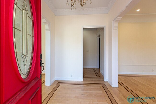 Building Photo - Balboa Terrace: Remodeled Single Family Ho...