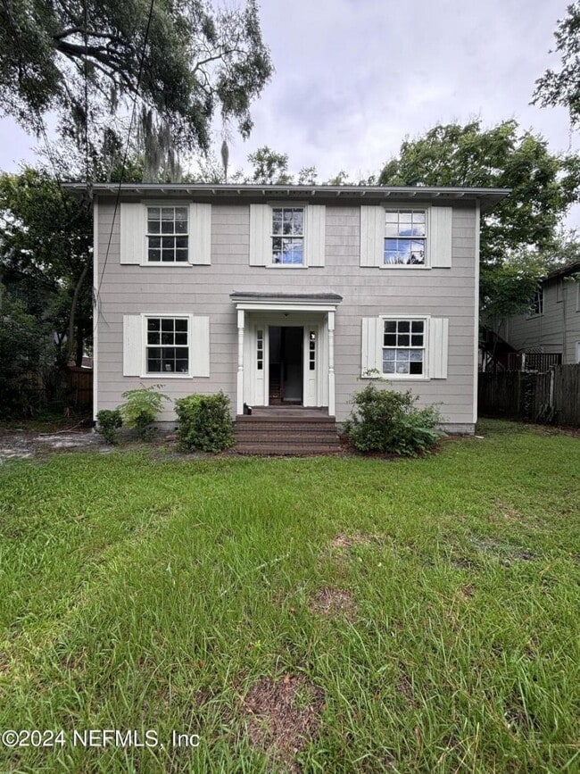 Building Photo - 2 bedroom in Jacksonville FL 32205