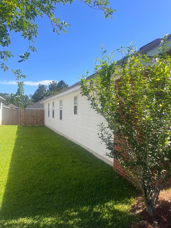 Building Photo - Cozy  3-Bedroom, 2-Bath Home in Valdosta