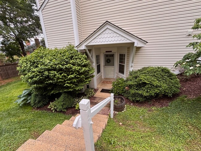 Building Photo - 2919 S Woodley St