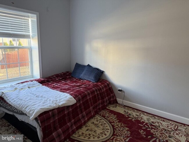 Foto del edificio - 7375 Trundle Ct