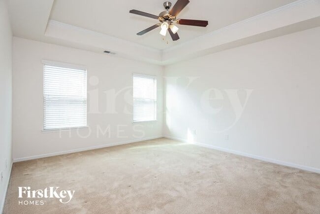Building Photo - 104 Rock Hopper Ln