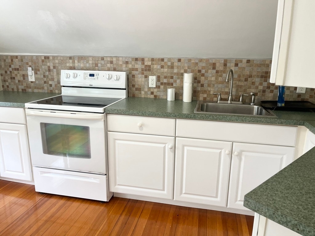 Foto principal - 105 Narragansett Rd