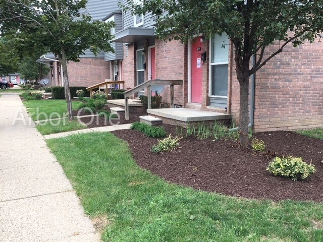 Arbor One Apartments Townhouse For Rent In Ypsilanti Mi Apartments Com Arbor One Apartments Townhouse For Rent In Ypsilanti Mi Apartments Com