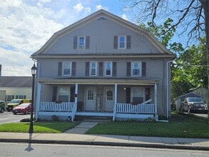 Building Photo - 130 Maple Ave