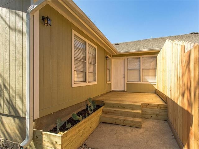 Foto del edificio - 6403 Auburn Dr