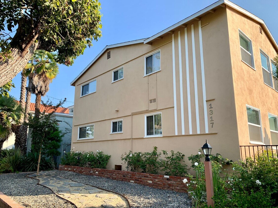 Foto principal - 1317 18th St