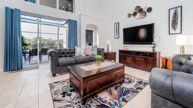 Building Photo - 8135 Sun Palm Dr