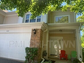 Building Photo - 232 Hawk Ct
