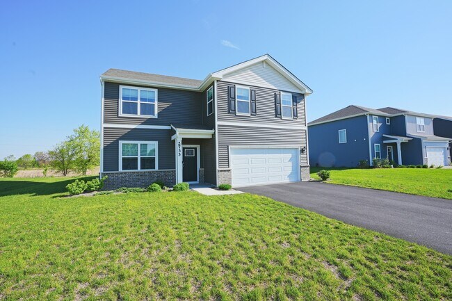Foto del edificio - 2733 Berrywood Ln