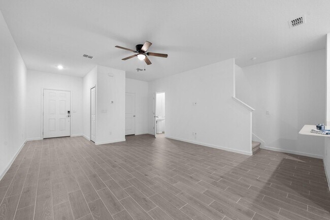 Foto del edificio - 1708 Garden Grove Ct