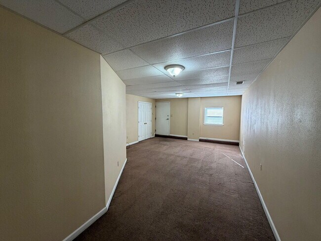 Foto del edificio - 1619 University Ave