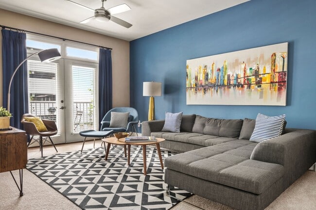 Building Photo - Bower Westside