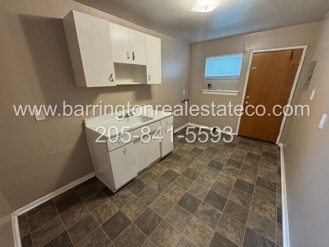 Foto del edificio - 821 Overton Ave