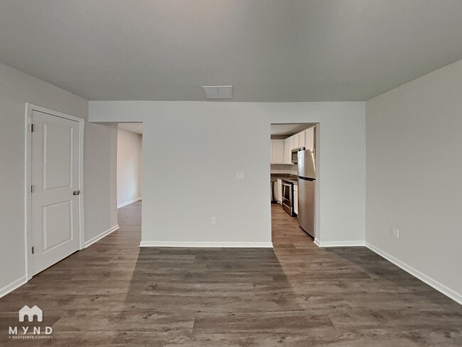 Building Photo - 1832 Carrington Dr