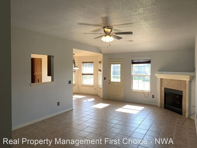 Foto del edificio - 4 br, 2 bath House - 1059 Applewood Circle