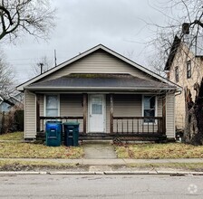 Building Photo - 1817 W 8th St