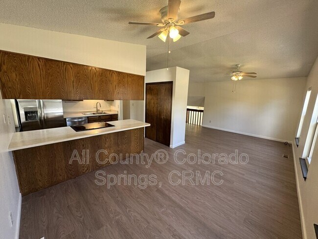 Foto del edificio - 3525 Fair Dawn Dr