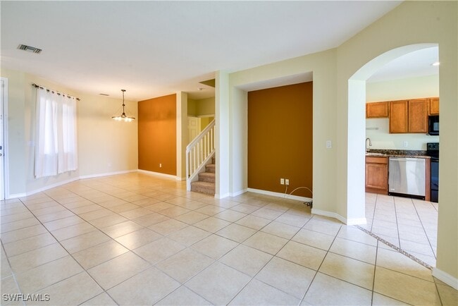 Foto del edificio - 9774 Roundstone Cir