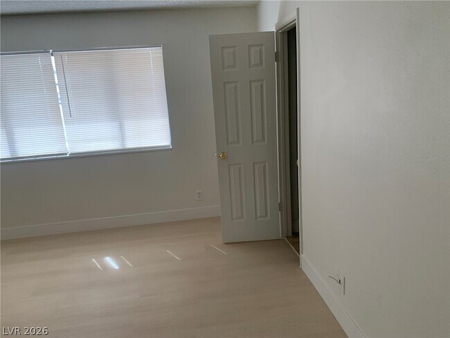 Building Photo - 2409 El Tesoro Ct