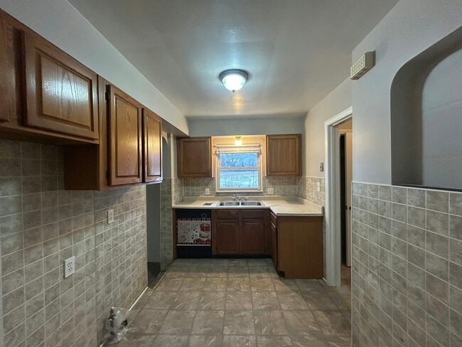 Foto del edificio - 17253 Wormer Ave