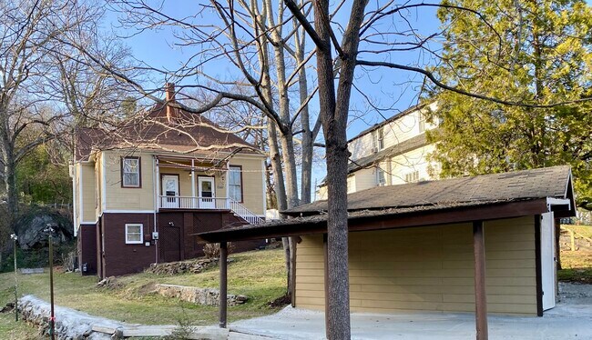 Building Photo - 4103 Alabama Ave