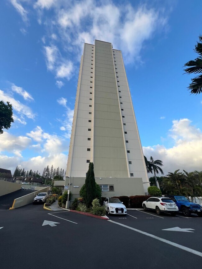 Foto del edificio - Beautiful 1/1/1 with Sunset Views