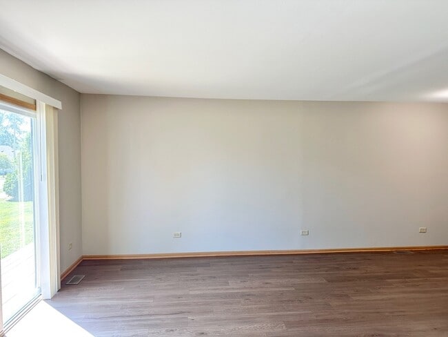 Building Photo - 514 N Harrison St