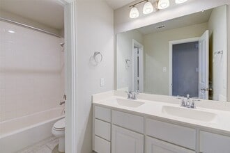 Building Photo - 6102 Grace Falls Dr