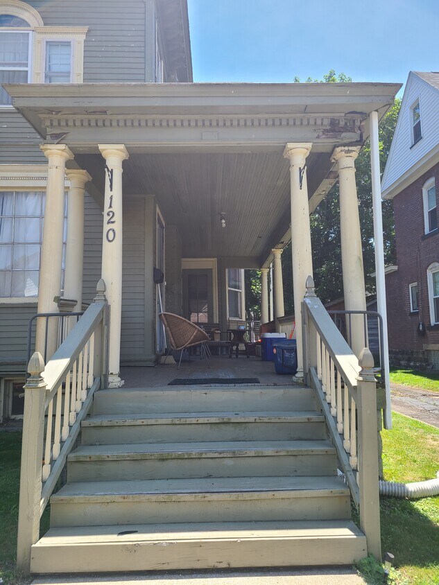 120 E Wallace Ave Unit 1, New Castle, PA 16101 120 E Wallace Ave New Castle, PA