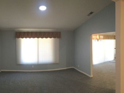 LIVNING ROOM - 3023 Sandi Dr