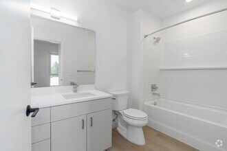 2BR, 2BA - 1,080SF Primary Bathroom - The Steward