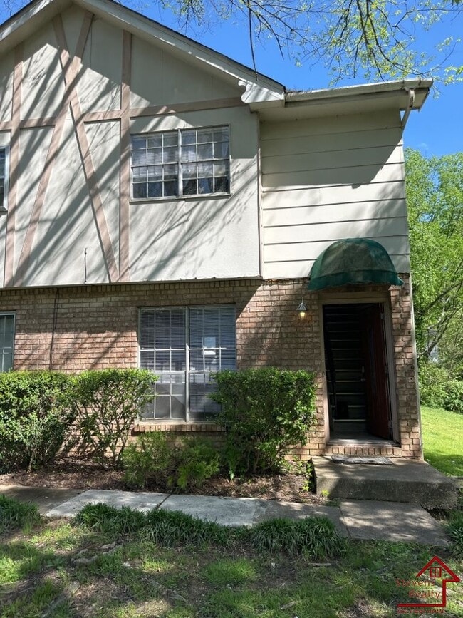 Building Photo - 4142 Willard Dr