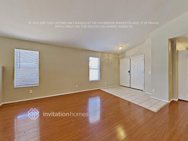 Foto del edificio - 7914 W Quail Ave