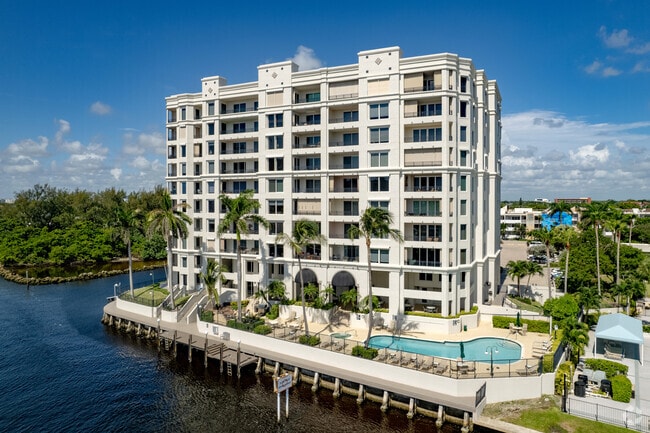 The Pointe at Pompano Beach