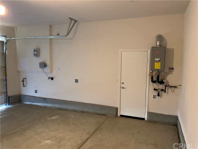 Building Photo - 28103 Schola Dr