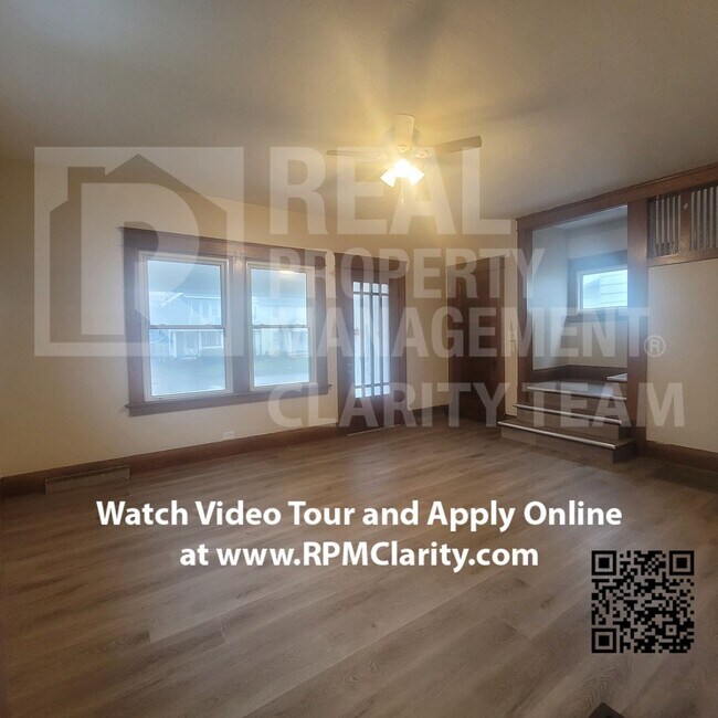 Building Photo - MOVE IN SPECIAL!! - Newly Updated 3 Bed/1....