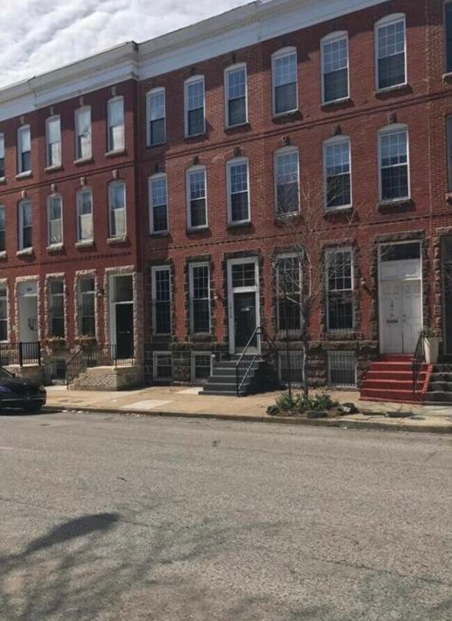 Building Photo - 1816 N Calvert St