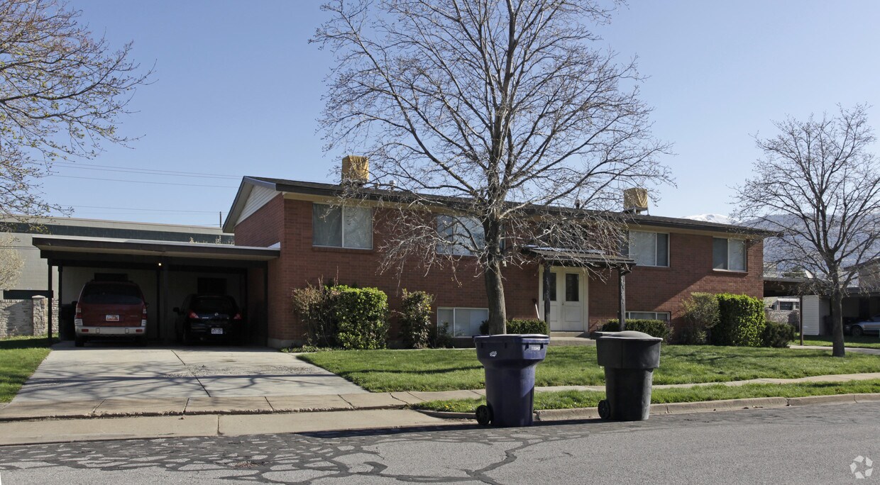 Building Photo - 282-288 W 650 S