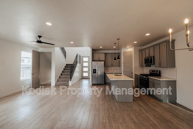 Foto del edificio - 2442 N Gotland Way