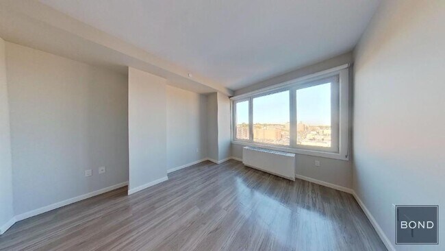 Foto del edificio - 178-02 Hillside Ave.