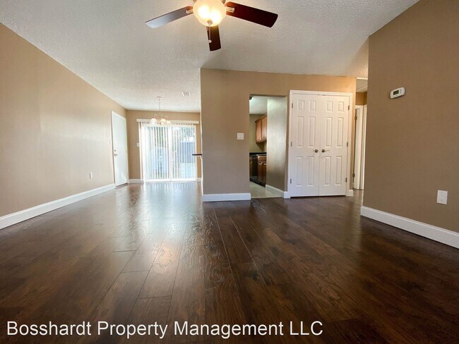 Foto del edificio - 2 br, 1 bath House - 2564 SE 15th Ave G