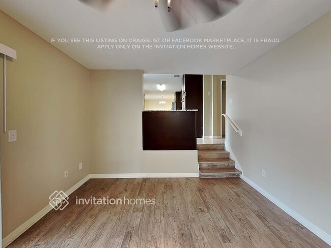 Building Photo - 985 Turkey Hollow Cir