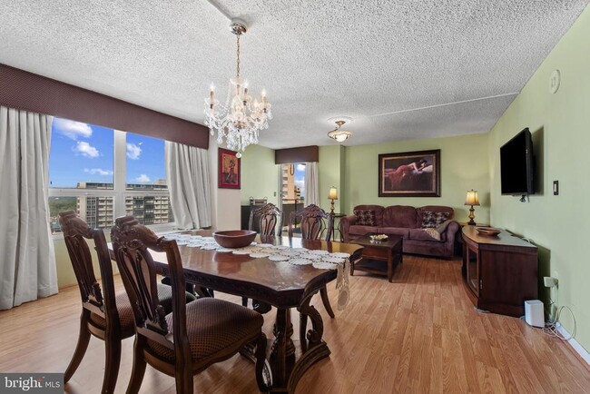 Building Photo - 205 E Joppa Rd