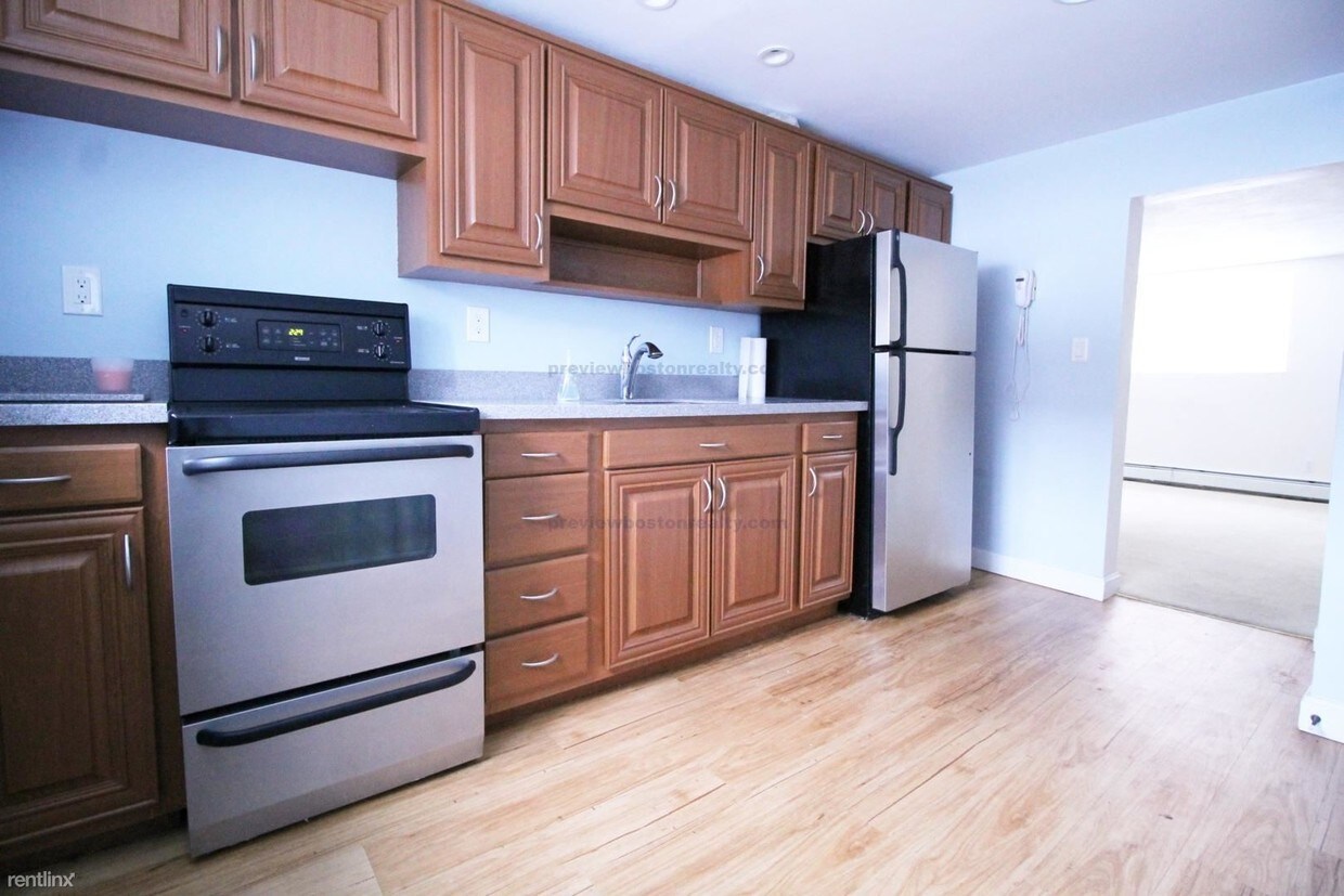 Primary Photo - 20 Bryon Rd