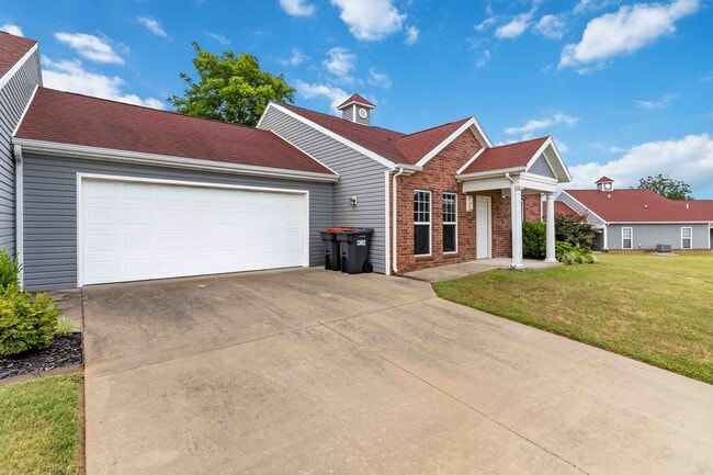 Building Photo - The Patio Homes at Springdale