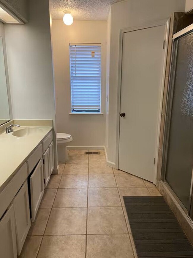 Foto del edificio - Beautiful 3 bed 2 bath house, Ready for Rent!!!