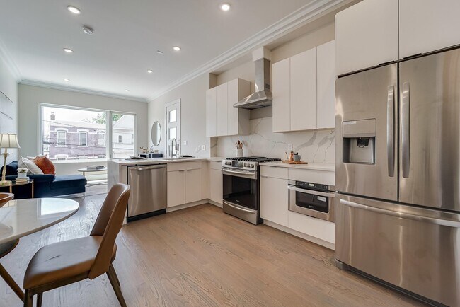 Foto del edificio - 196 Delaware Ave