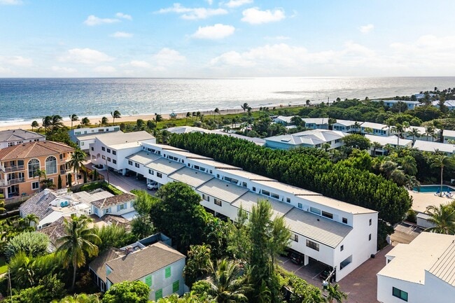 Building Photo - 250 S Ocean Blvd